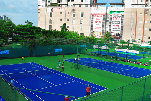 Ưu điểm thi công sơn epoxy sân tennis thi đấu chuyên nghiệp thân thiện môi trường